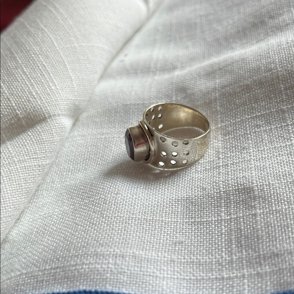 NWOT Sterling & Amethyst Ring 7 - Picture 3 of 4